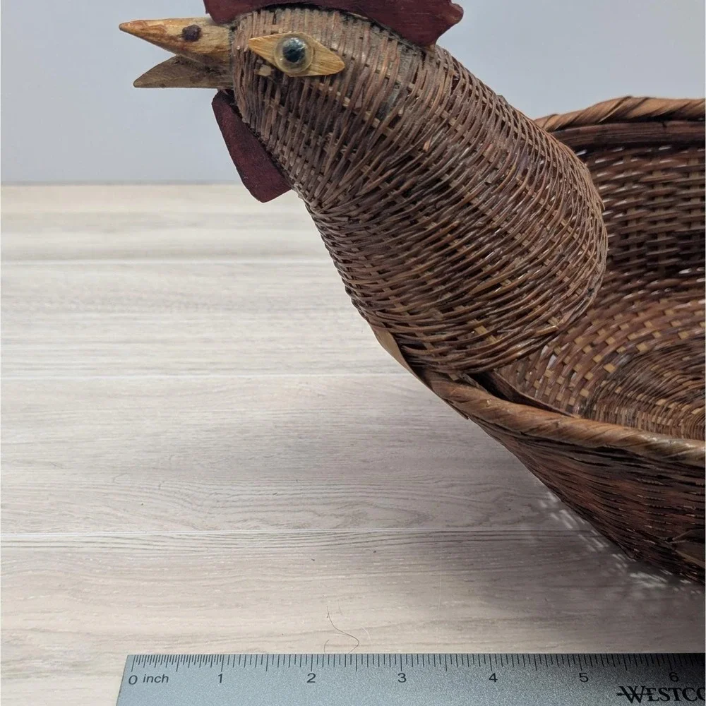 Vintage Rooster Chicken Wicker Basket Hand Woven Centerpiece 15